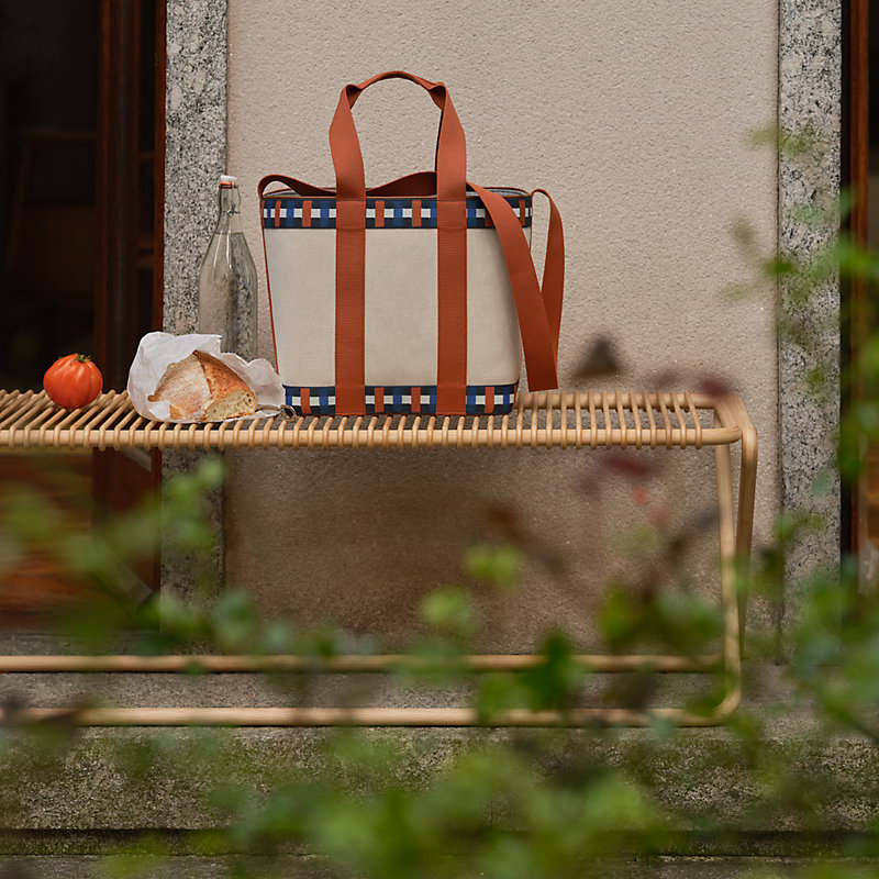 HENRY CUIR  PICNIC アンリークィール ピクニック Henry Cuir アンリークイール 犬 刺繍 ピクニック ショルダーバッグ